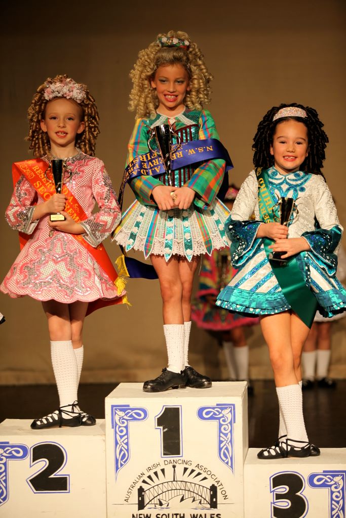 aidagradedandreserve2009_280.jpg (large)