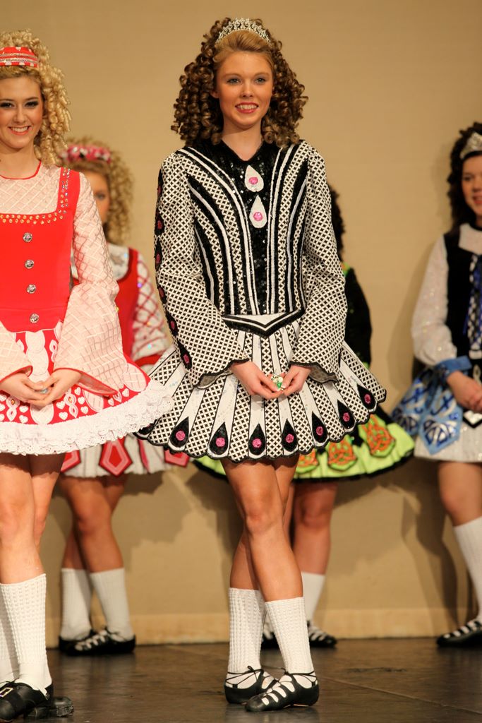 aidagradedandreserve2009_741.jpg (large)