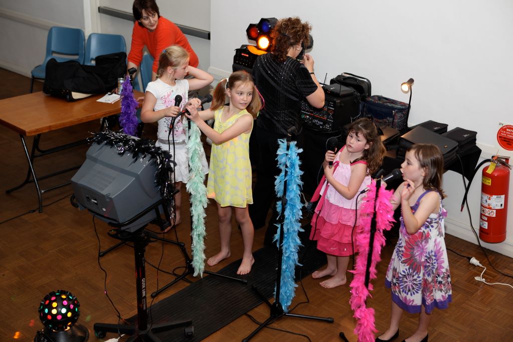 aislingxmasparty2009_472.jpg (large)