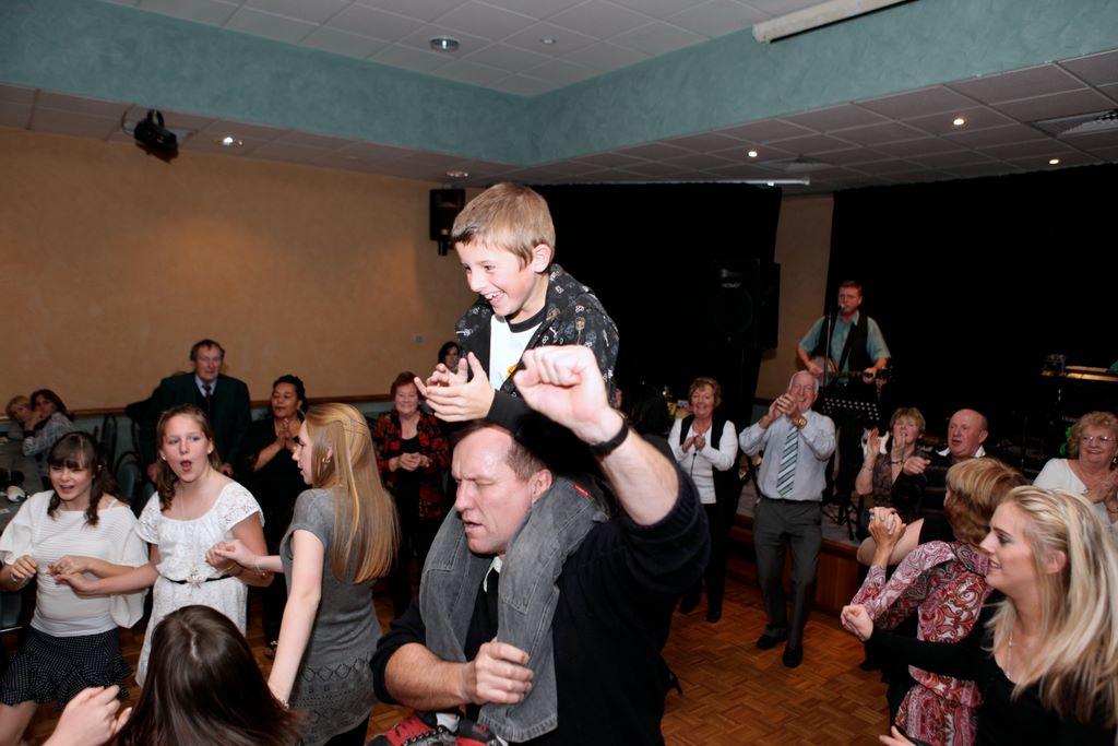 andrewhendersonbenefitnight_122.jpg (large)