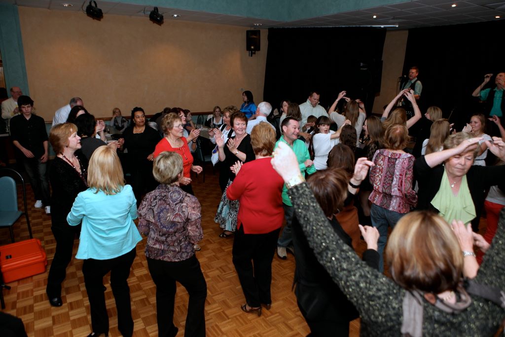 andrewhendersonbenefitnight_140.jpg (large)