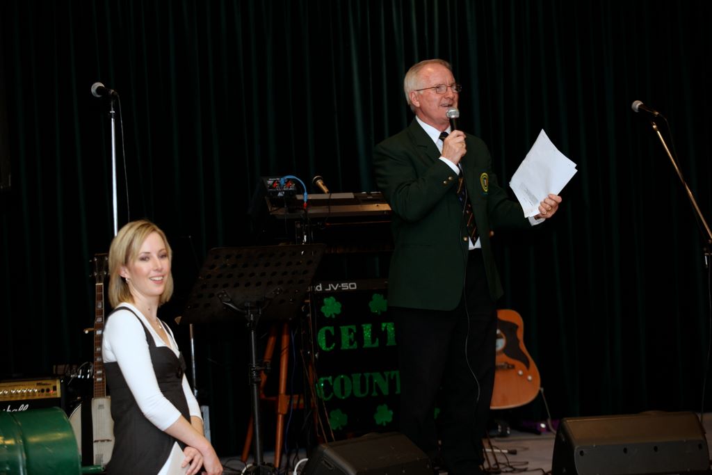 andrewhendersonbenefitnight_150.jpg (large)