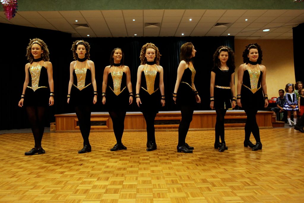 curriehendersonxmas2009_018.jpg (large)