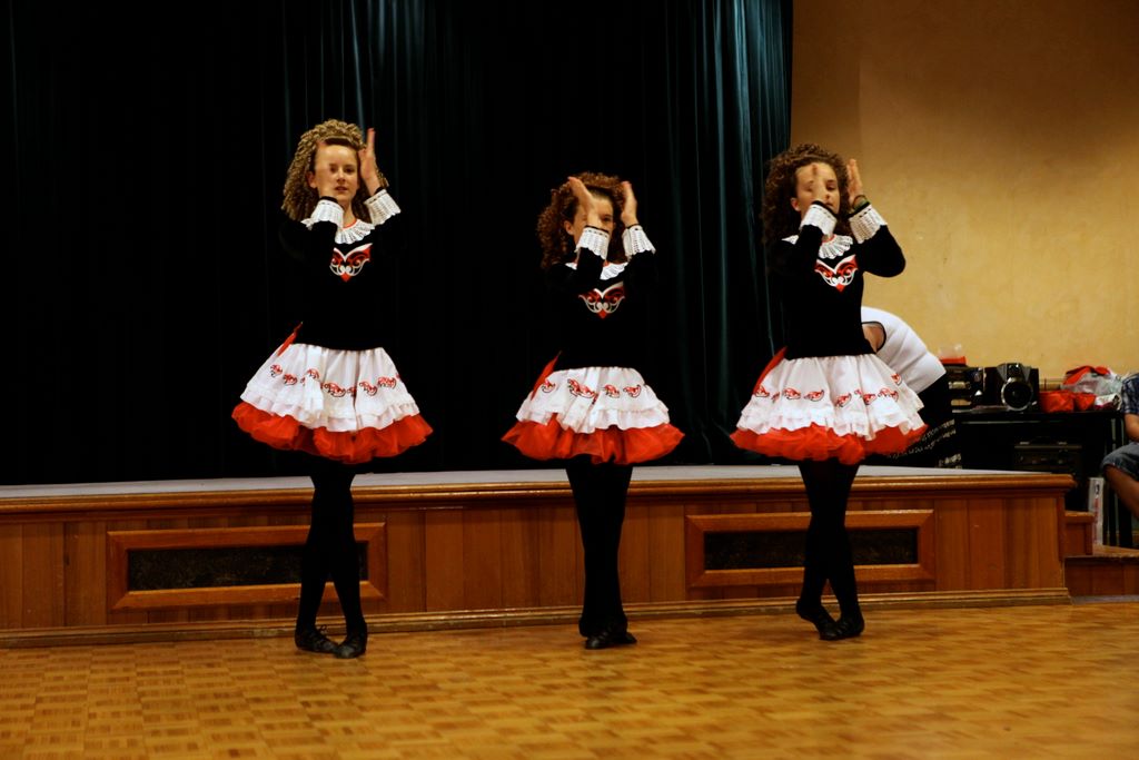 curriehendersonxmas2009_103.jpg (large)