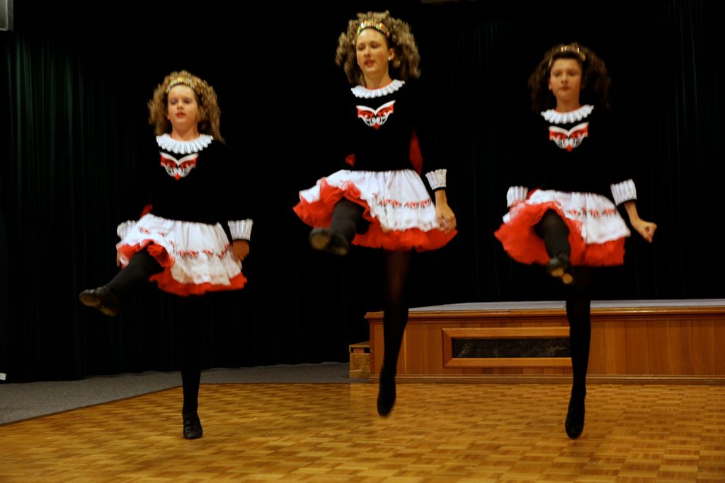 curriehendersonxmas2009_104.jpg (large)