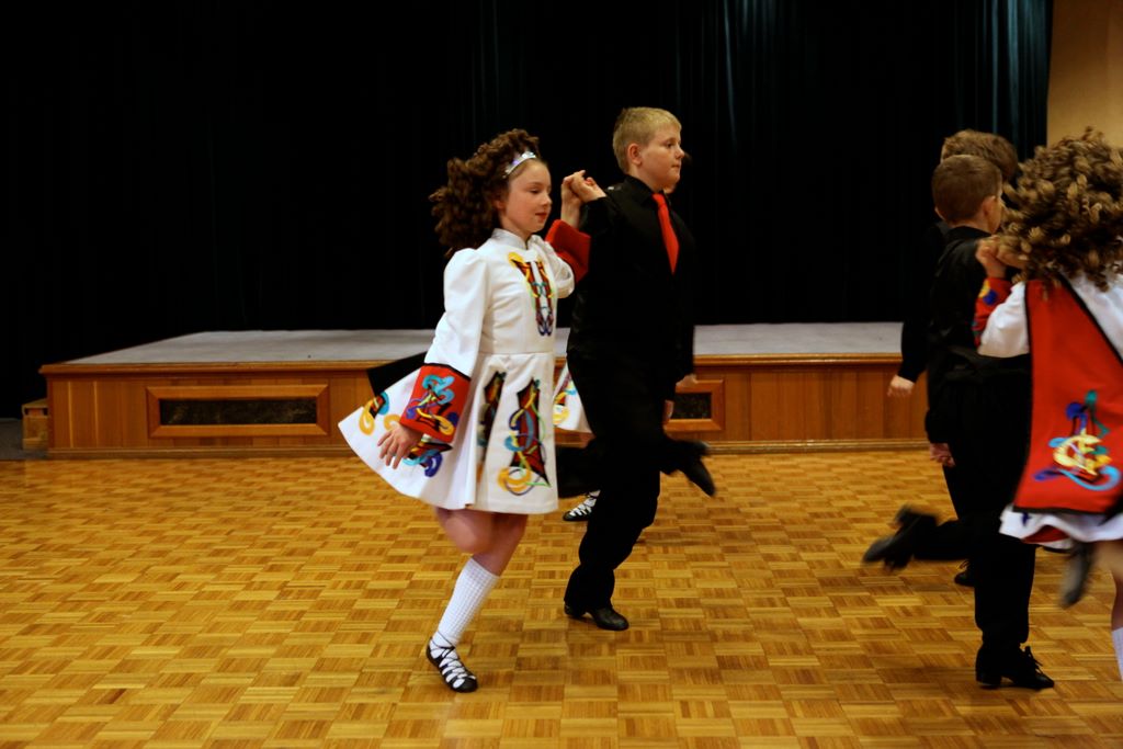 curriehendersonxmas2009_130.jpg (large)