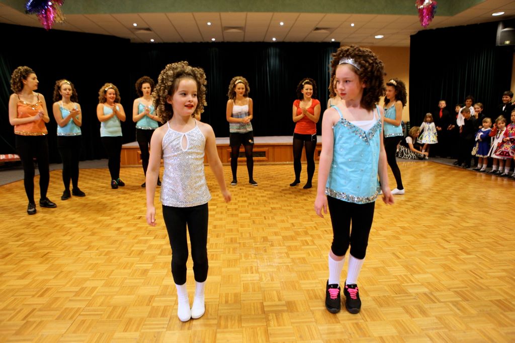 curriehendersonxmas2009_256.jpg (large)