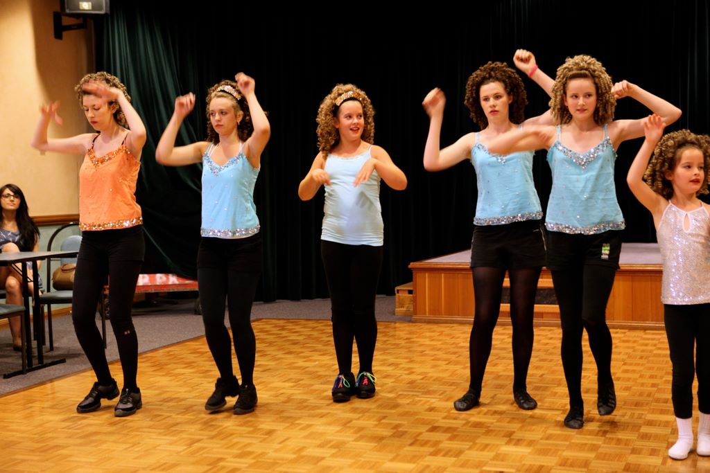 curriehendersonxmas2009_261.jpg (large)