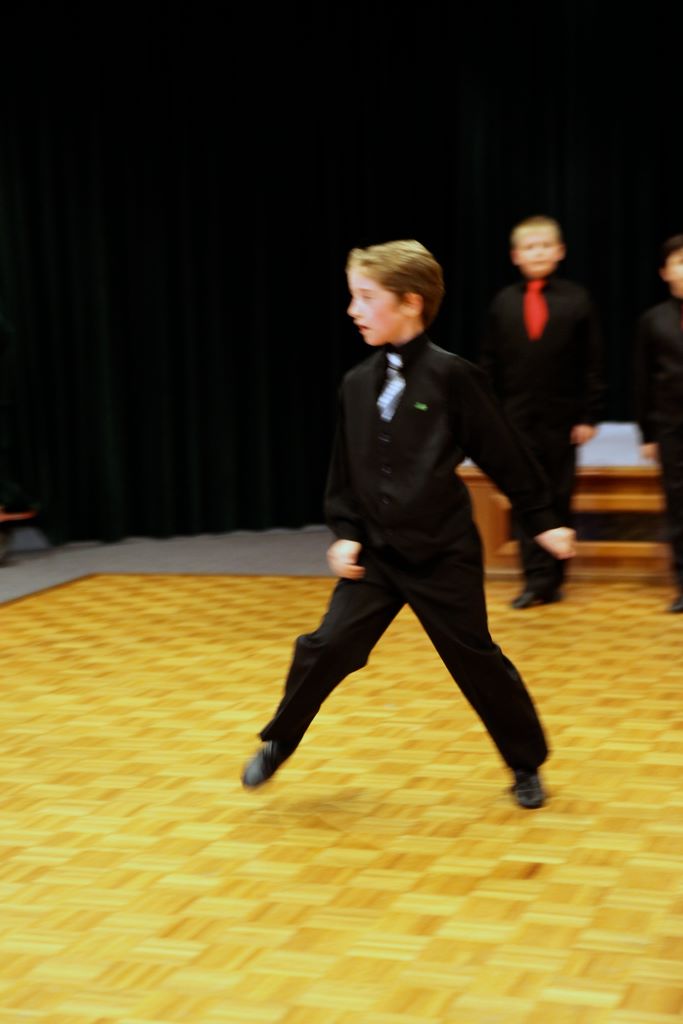 curriehendersonxmas2009_280.jpg (large)