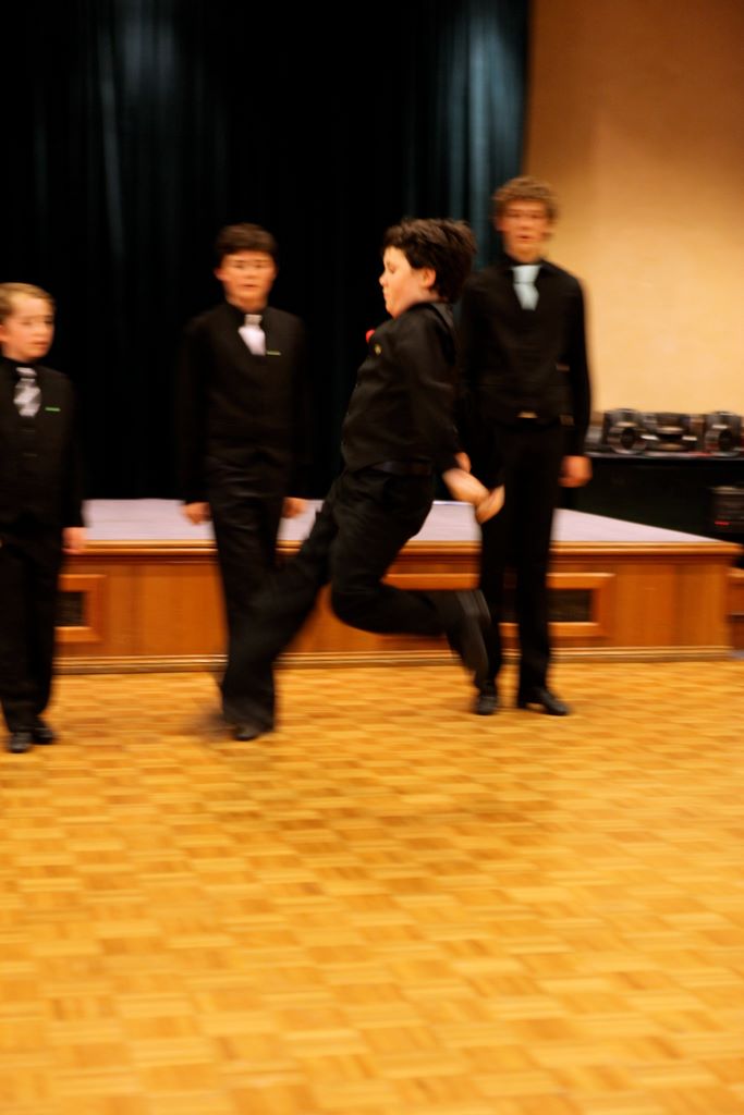 curriehendersonxmas2009_304.jpg (large)