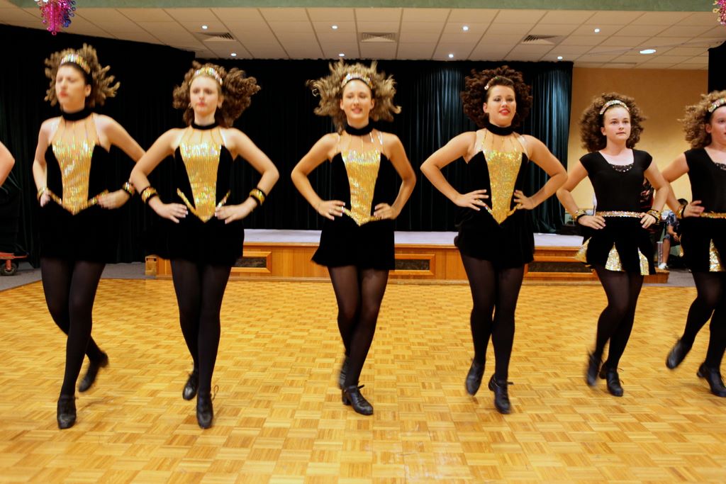 curriehendersonxmas2009_326.jpg (large)