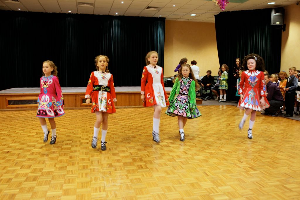 curriehendersonxmas2009_360.jpg (large)