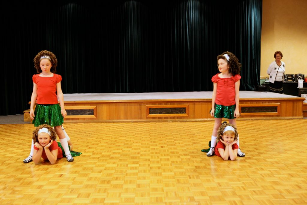 curriehendersonxmas2009_429.jpg (large)