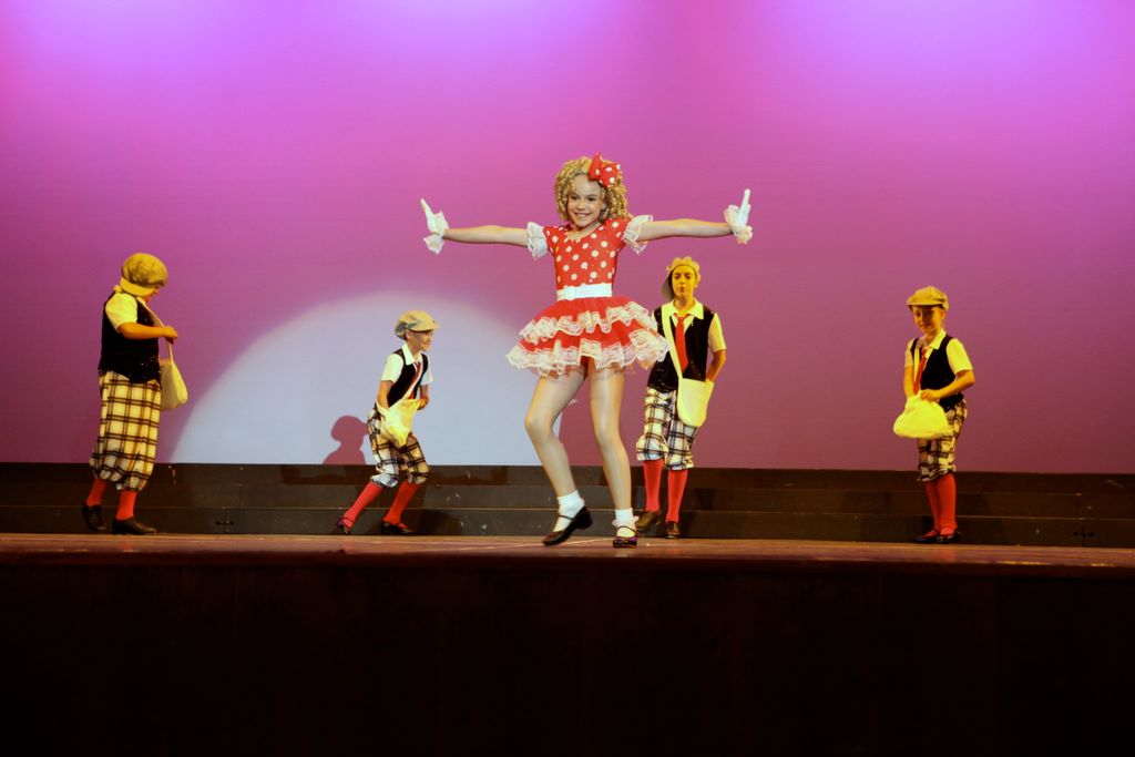 halloran_concert_dress_rehearsal_2009_045.jpg (large)