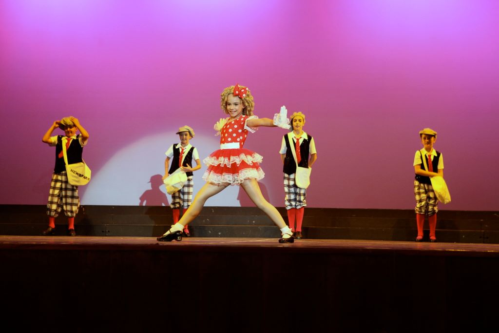 halloran_concert_dress_rehearsal_2009_046.jpg (large)