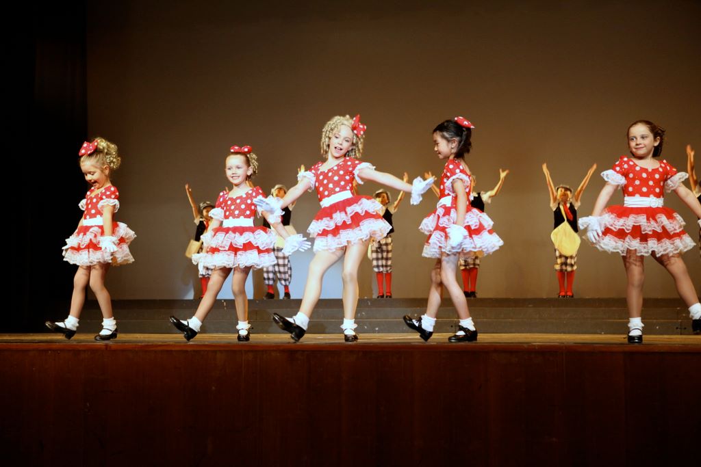 halloran_concert_dress_rehearsal_2009_063.jpg (large)