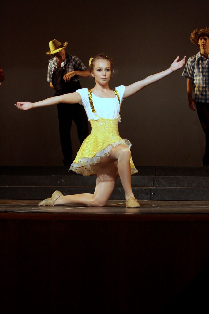 halloran_concert_dress_rehearsal_2009_096.jpg (large)