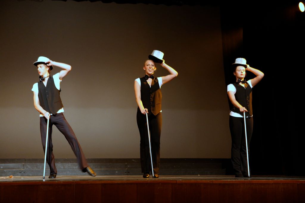 halloran_concert_dress_rehearsal_2009_104.jpg (large)