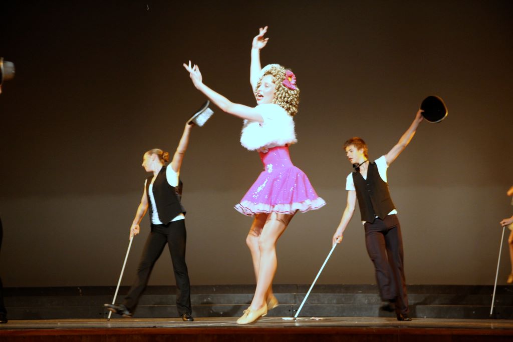 halloran_concert_dress_rehearsal_2009_111.jpg (large)