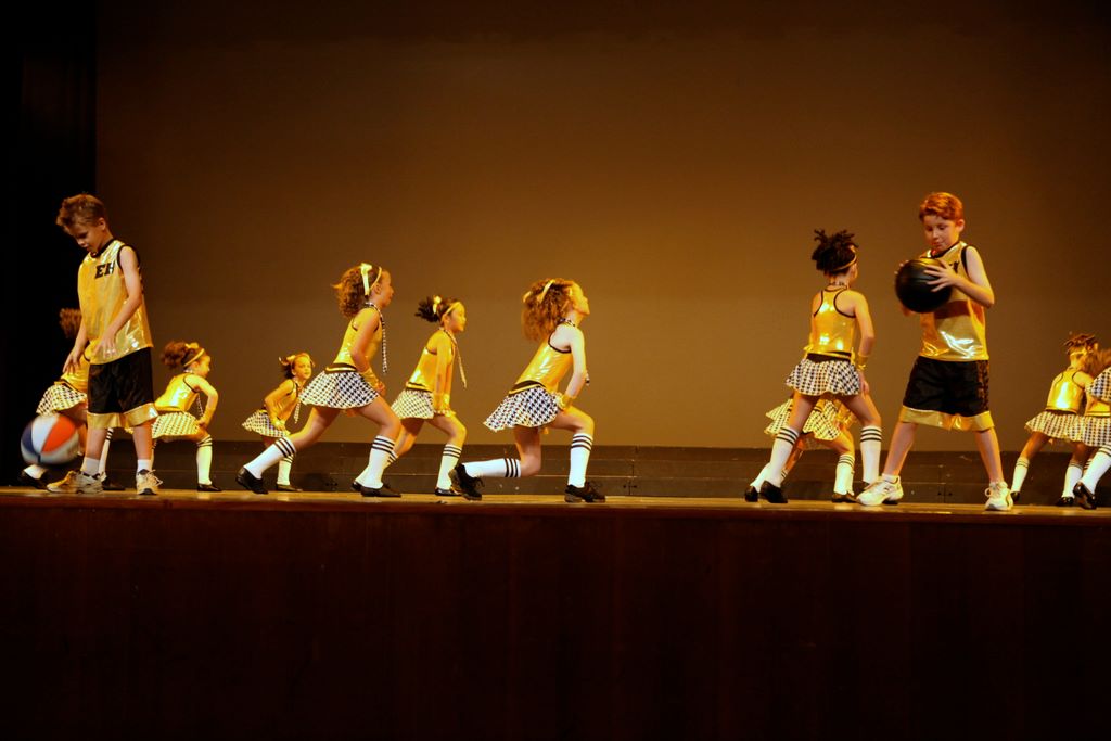 halloran_concert_dress_rehearsal_2009_251.jpg (large)