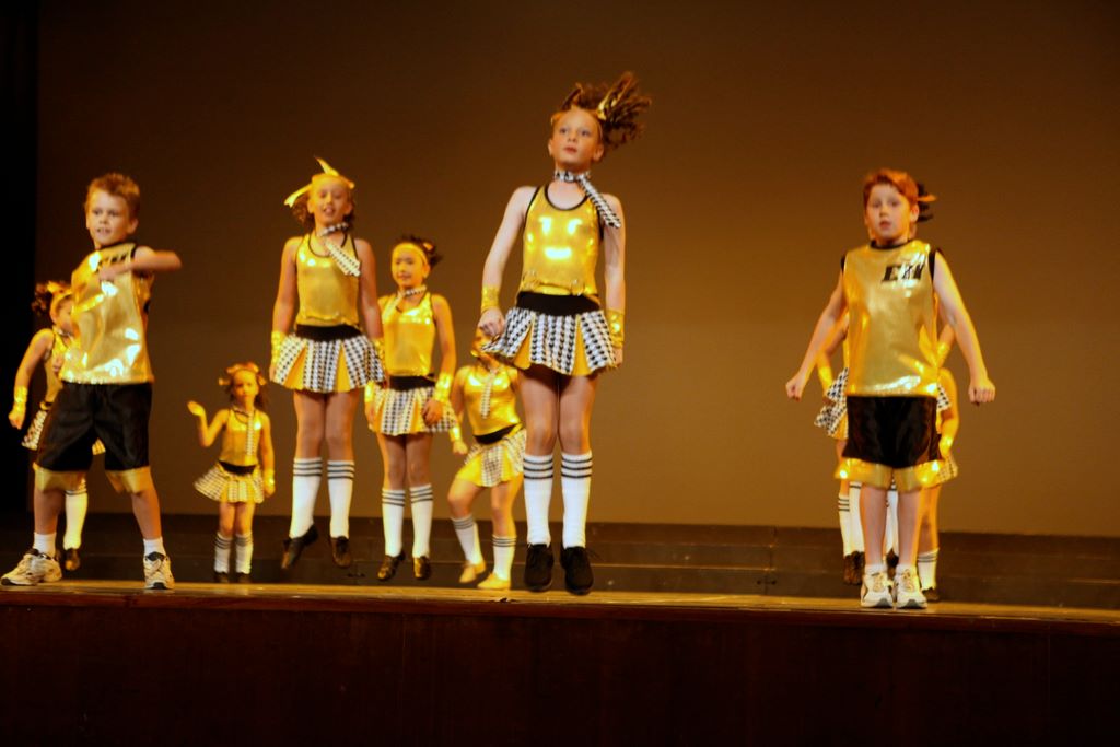 halloran_concert_dress_rehearsal_2009_256.jpg (large)