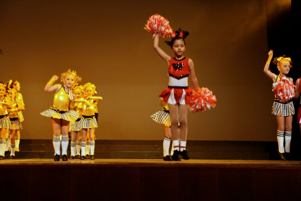 halloran_concert_dress_rehearsal_2009_260.jpg (large)