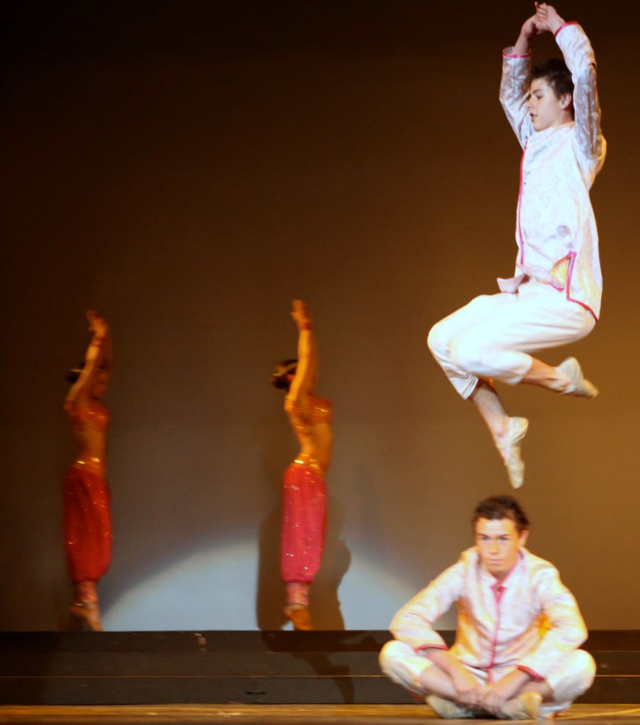 halloran_concert_dress_rehearsal_2009_329.jpg (large)