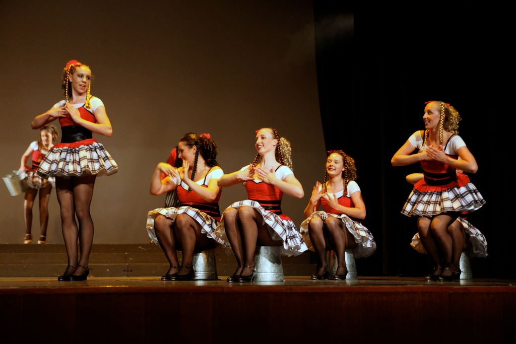 halloran_concert_dress_rehearsal_2009_360.jpg (large)