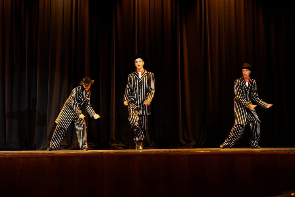 halloran_concert_dress_rehearsal_2009_371.jpg (large)