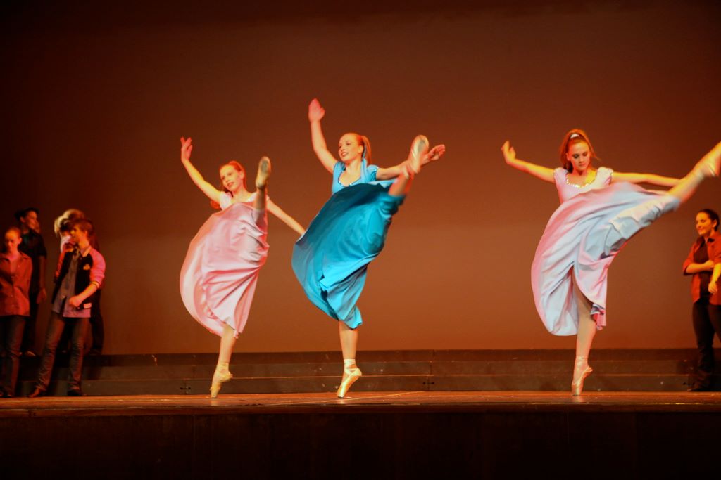 halloran_concert_dress_rehearsal_2009_459.jpg (large)