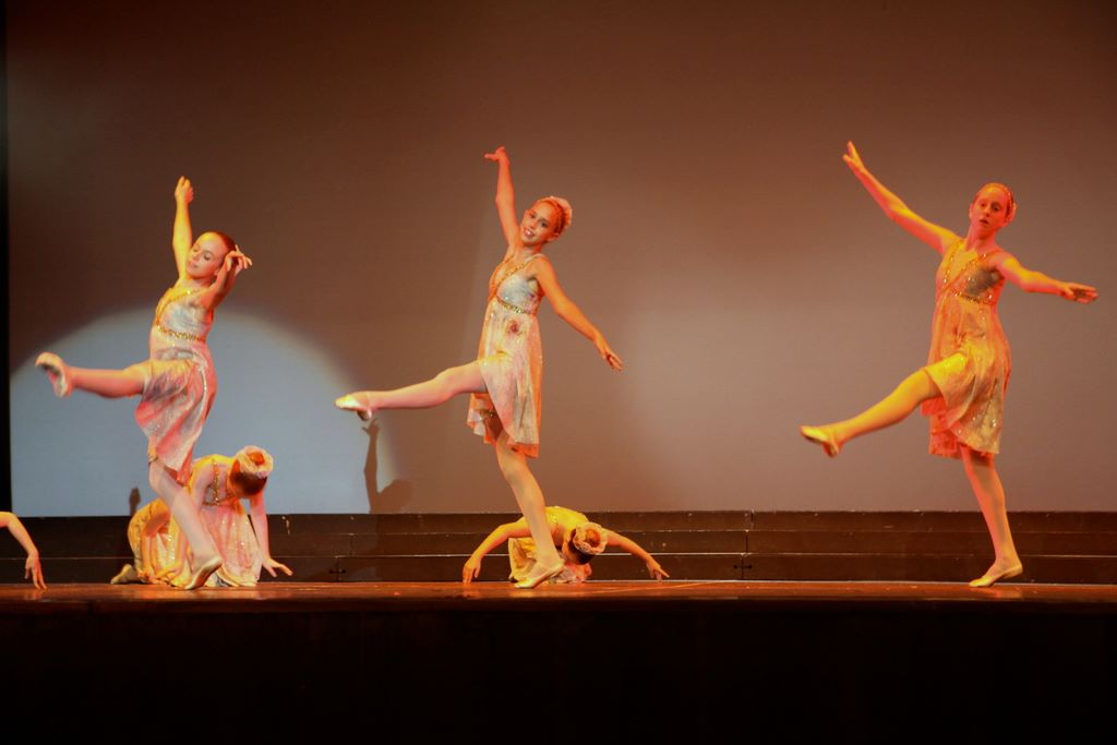 halloran_concert_dress_rehearsal_2009_490.jpg (large)