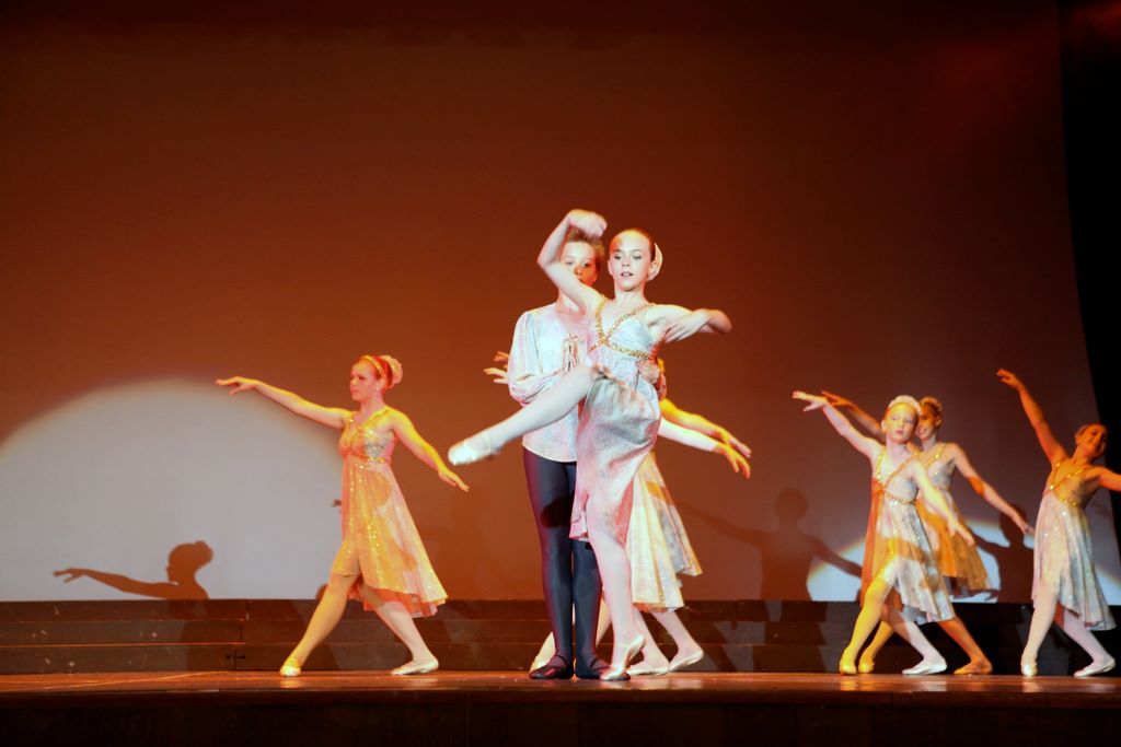 halloran_concert_dress_rehearsal_2009_493.jpg (large)