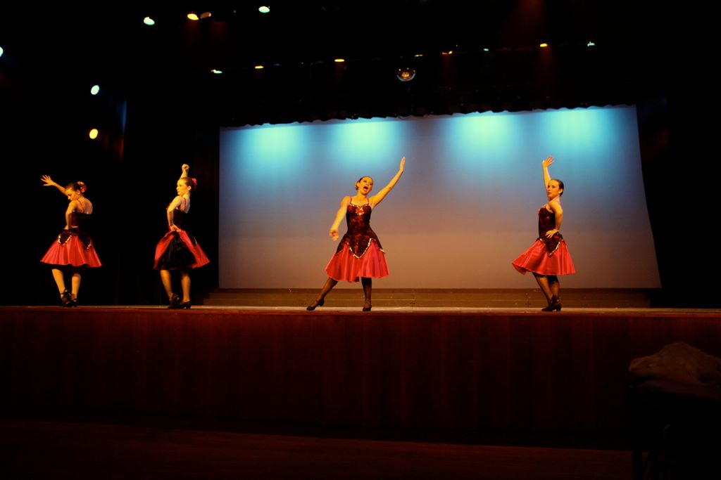 halloran_concert_dress_rehearsal_2009_512.jpg (large)