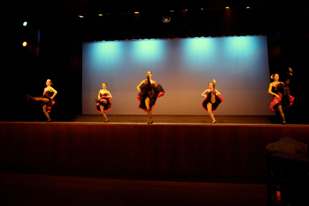 halloran_concert_dress_rehearsal_2009_540.jpg (large)