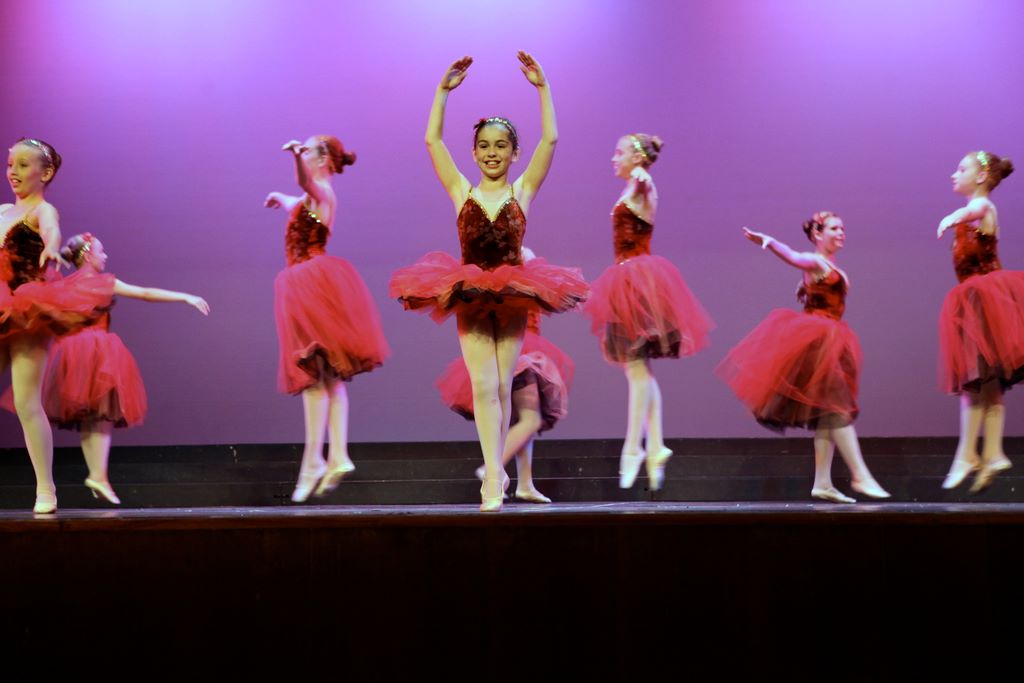 halloran_concert_dress_rehearsal_2009_599.jpg (large)