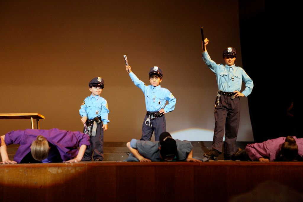 halloran_concert_dress_rehearsal_2009_646.jpg (large)