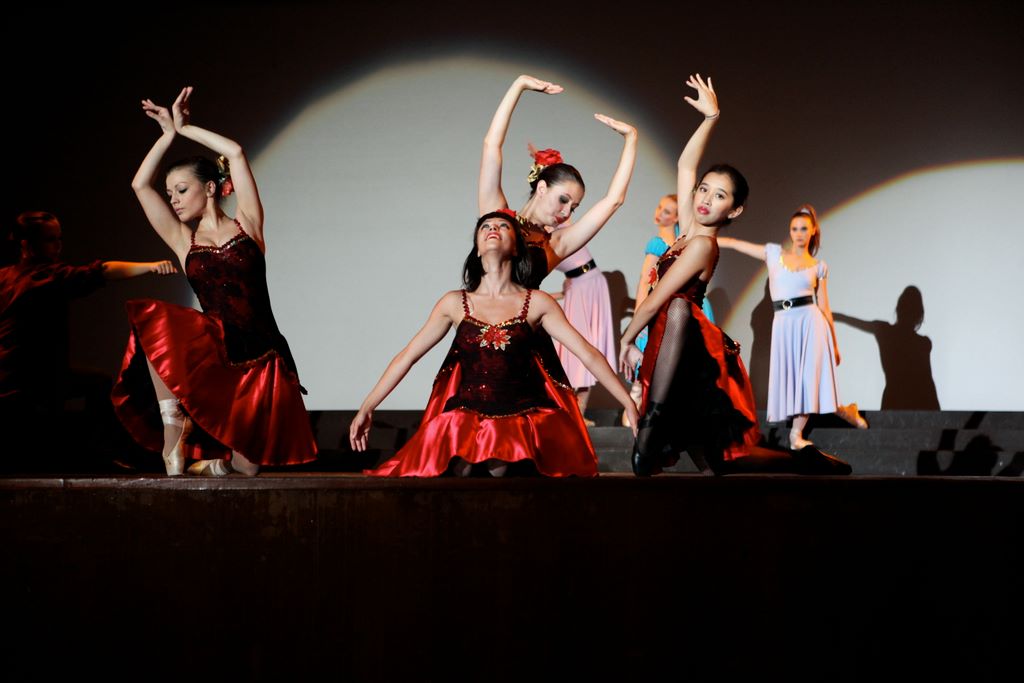 halloran_concert_dress_rehearsal_2009_656.jpg (large)