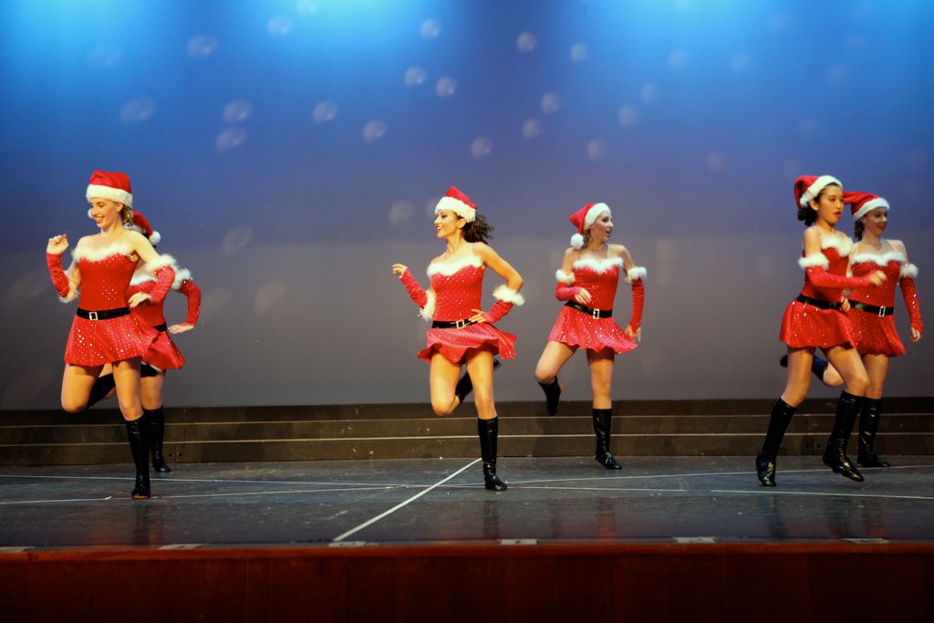 halloran_concert_dress_rehearsal_2009_819.jpg (large)