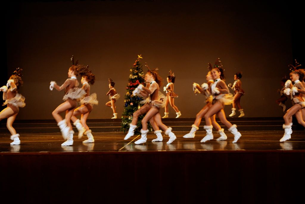 halloran_concert_dress_rehearsal_2009_864.jpg (large)