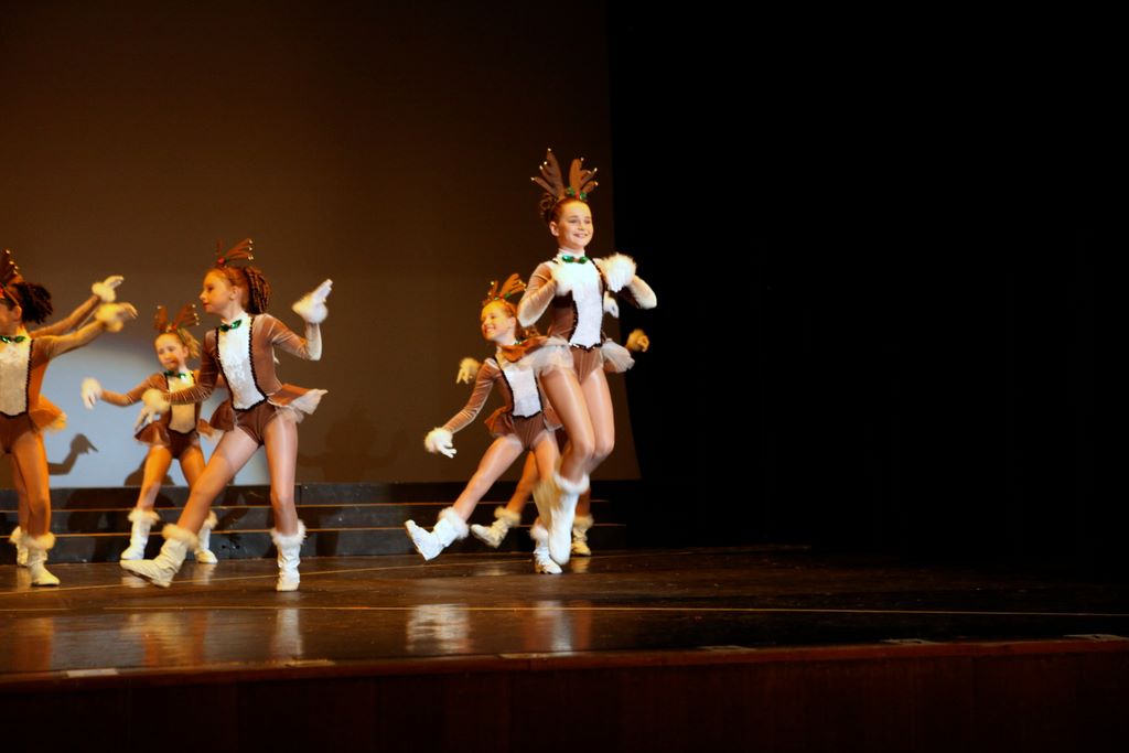 halloran_concert_dress_rehearsal_2009_869.jpg (large)