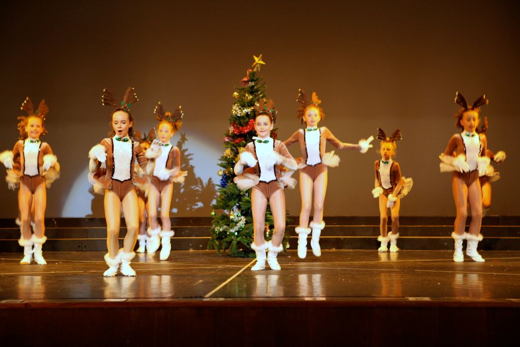 halloran_concert_dress_rehearsal_2009_885.jpg (large)