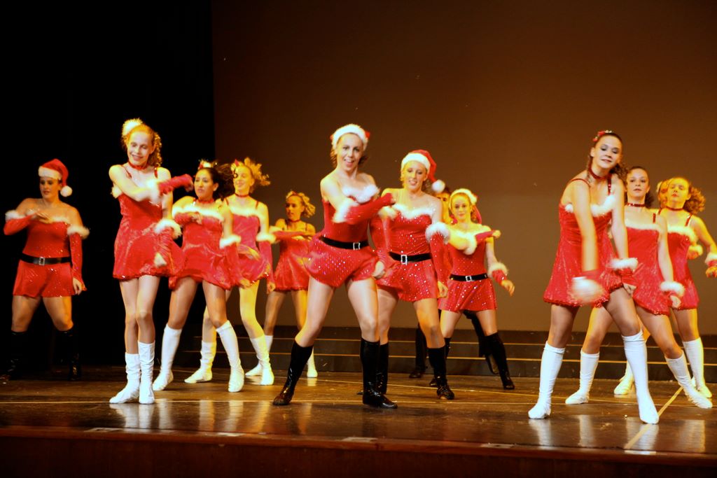 halloran_concert_dress_rehearsal_2009_898.jpg (large)