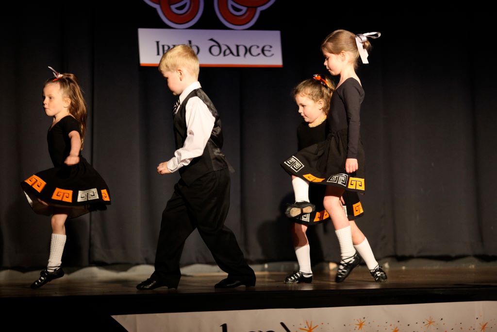 maher15thanniversaryconcert_228.jpg (large)