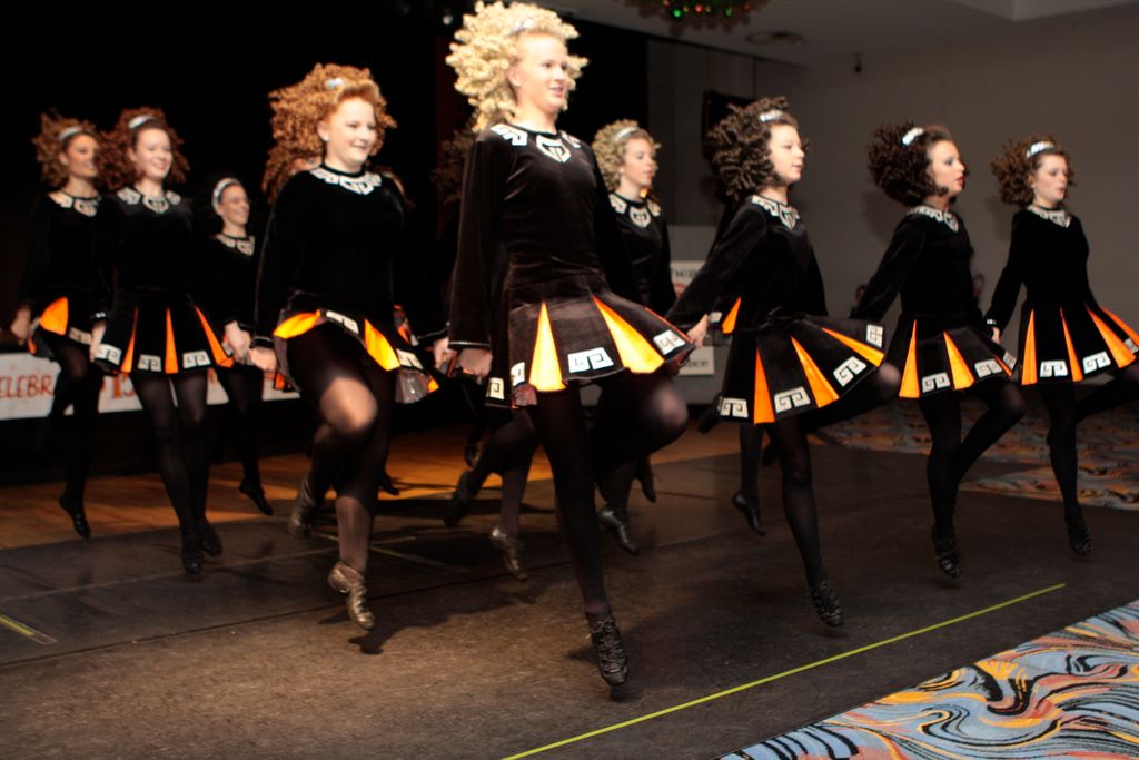 maher15thanniversaryconcert_358.jpg (large)