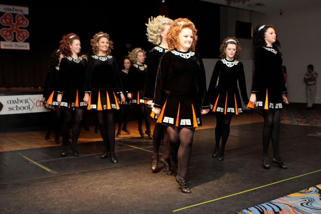 maher15thanniversaryconcert_360.jpg (large)