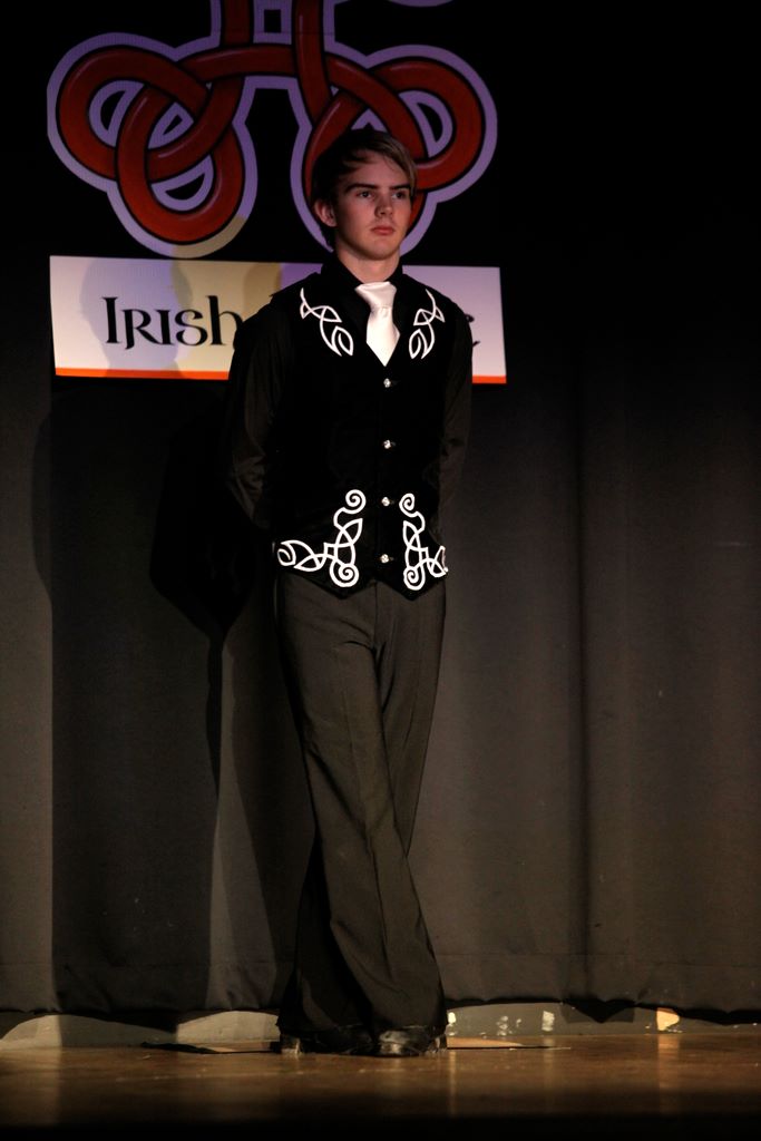 maher15thanniversaryconcert_370.jpg (large)