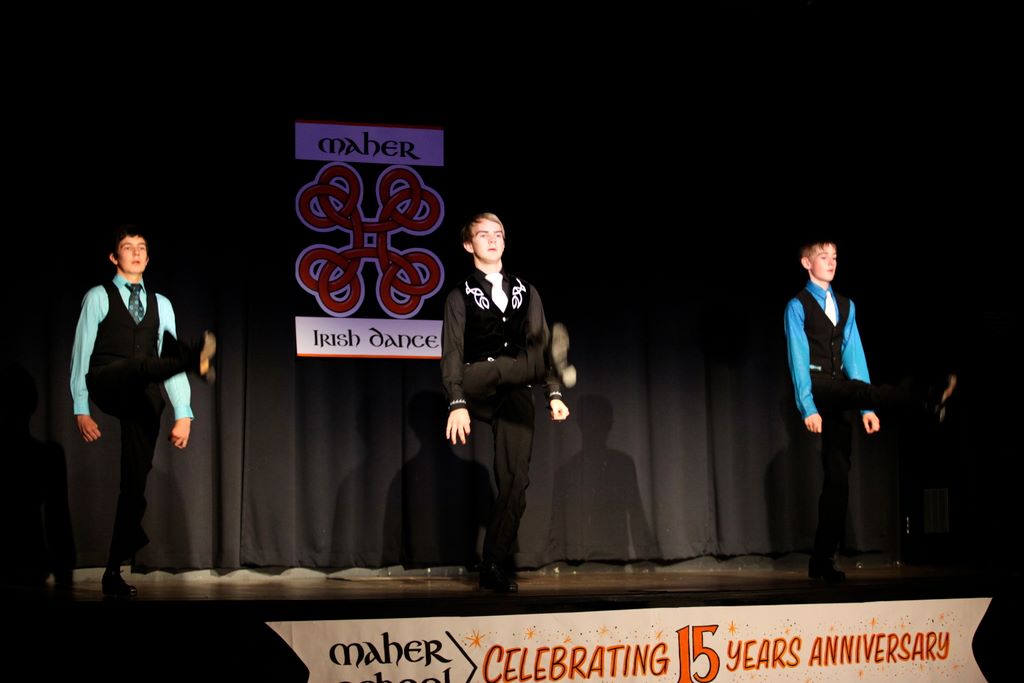 maher15thanniversaryconcert_412.jpg (large)