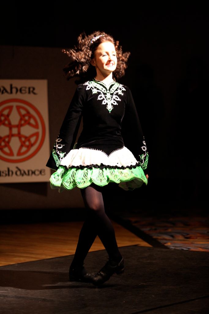 maher15thanniversaryconcert_496.jpg (large)