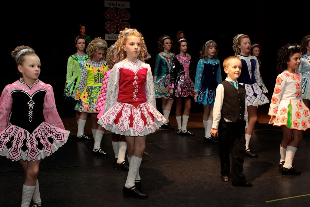 maher15thanniversaryconcert_560.jpg (large)