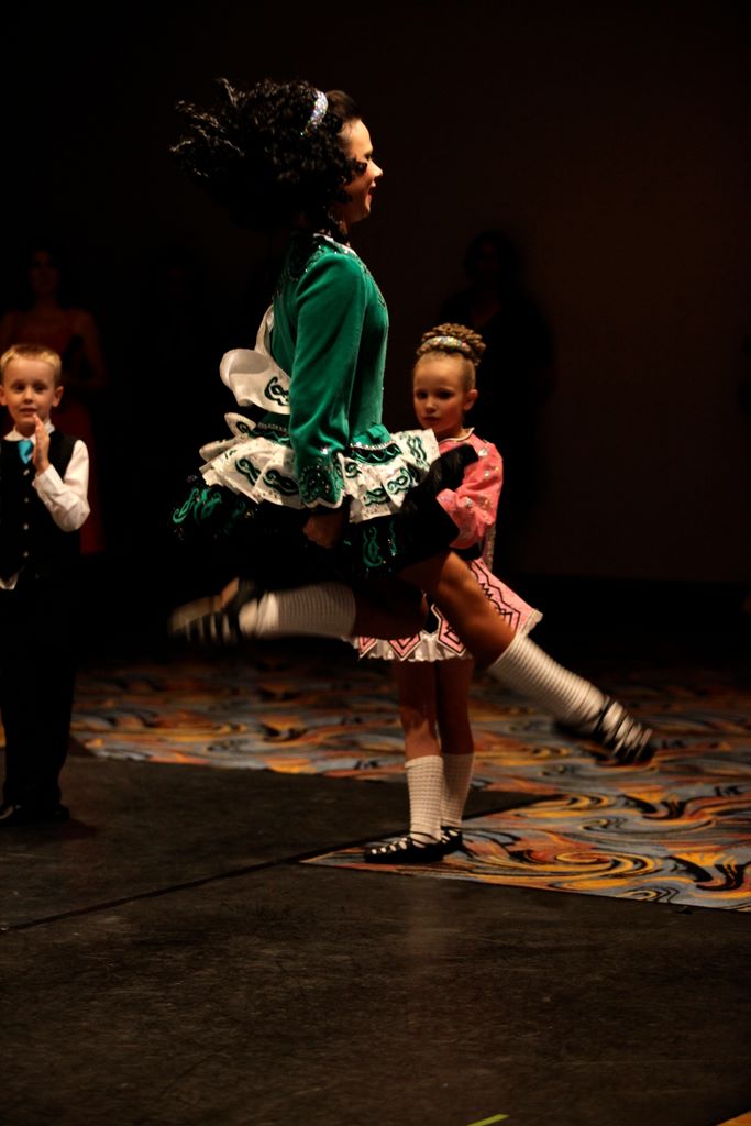 maher15thanniversaryconcert_646.jpg (large)